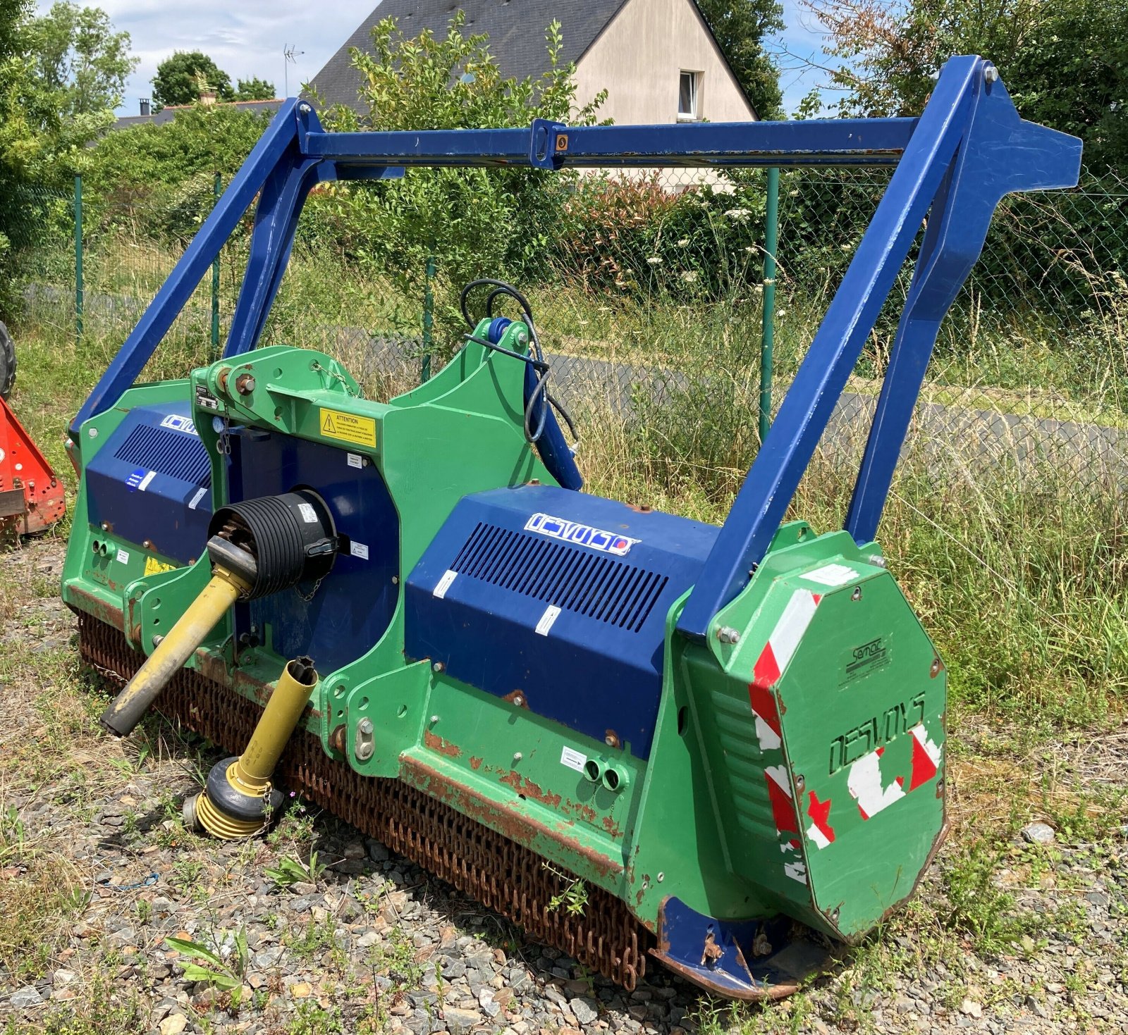 Mulchgerät & Häckselgerät des Typs Desvoys BROYEUR FORESTIER BH, Gebrauchtmaschine in ST CLEMENT DE LA PLACE (Bild 1)