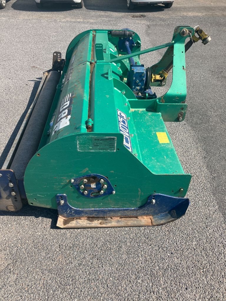 Mulchgerät & Häckselgerät типа Desvoys DR4, Gebrauchtmaschine в MORLHON LE HAUT (Фотография 4)