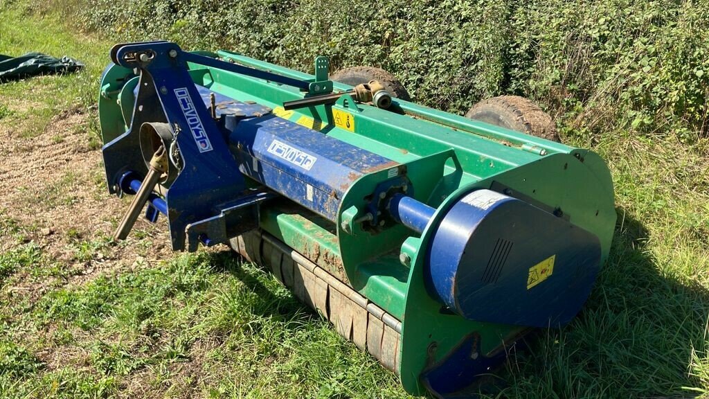 Mulchgerät & Häckselgerät του τύπου Desvoys DRX-280 4293, Gebrauchtmaschine σε AUTUN (Φωτογραφία 1)