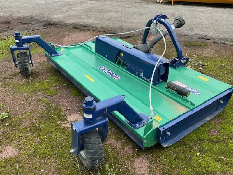 Mulchgerät & Häckselgerät типа Desvoys FARM COUPE, Gebrauchtmaschine в les hayons (Фотография 2)
