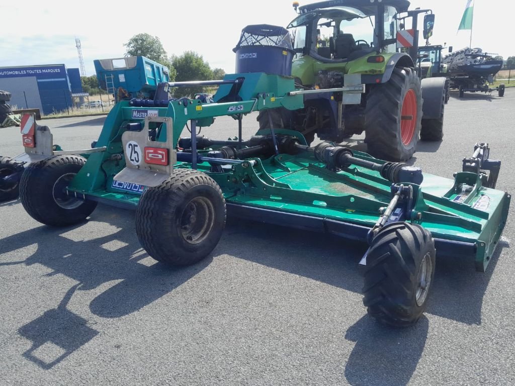 Mulchgerät & Häckselgerät typu Desvoys MASTER COUPE, Gebrauchtmaschine v STE GEMME LA PLAINE (Obrázek 5)