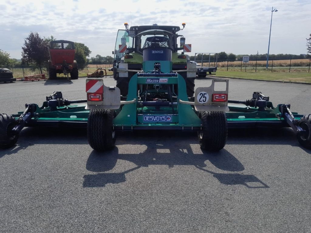 Mulchgerät & Häckselgerät typu Desvoys MASTER COUPE, Gebrauchtmaschine v STE GEMME LA PLAINE (Obrázek 8)
