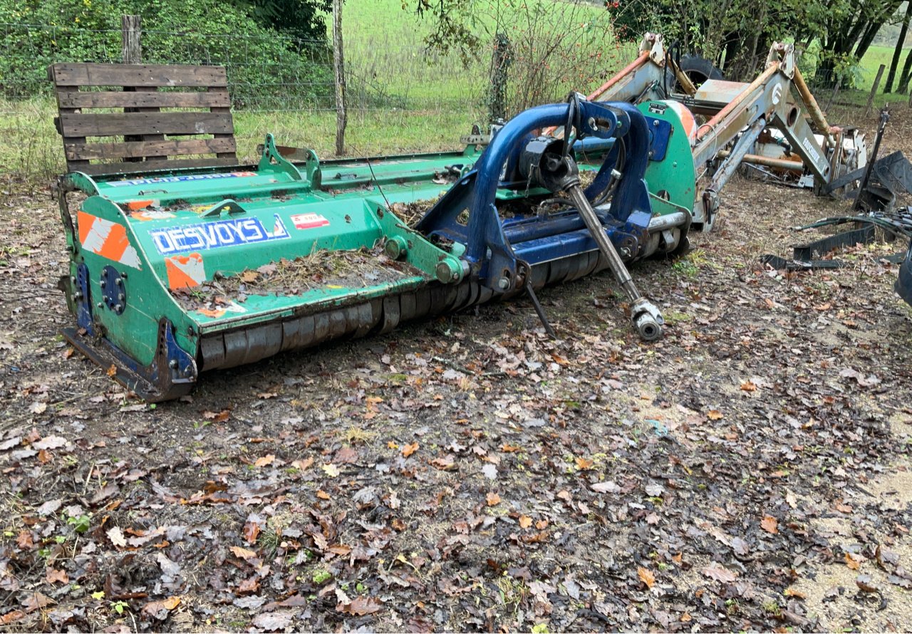 Mulchgerät & Häckselgerät tip Desvoys MASTERFIELD 3,20, Gebrauchtmaschine in MORLHON LE HAUT (Poză 2)