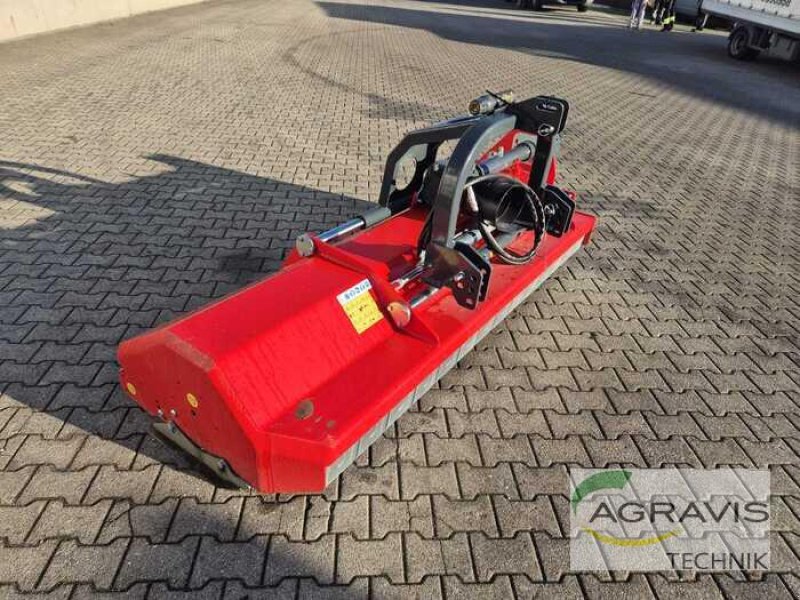 Mulchgerät & Häckselgerät tip DRAGONE V 240, Neumaschine in Alpen (Poză 3)