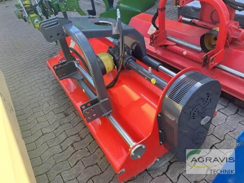 Mulchgerät & Häckselgerät des Typs DRAGONE VP 240 SH, Neumaschine in Espelkamp (Bild 1)