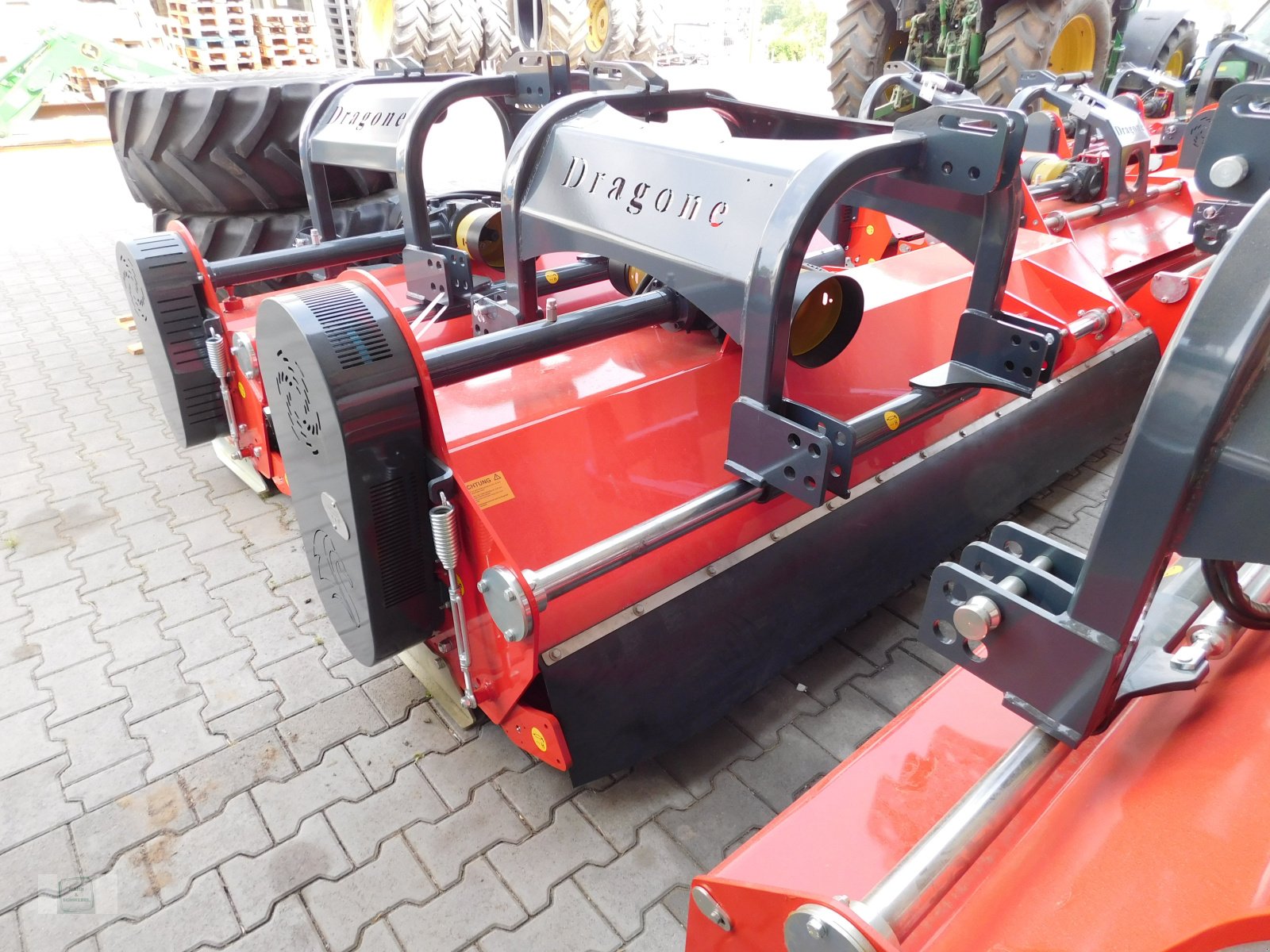 Mulchgerät & Häckselgerät tip DRAGONE VP280SFH - Lagermaschine -, Neumaschine in Gross-Bieberau (Poză 2)