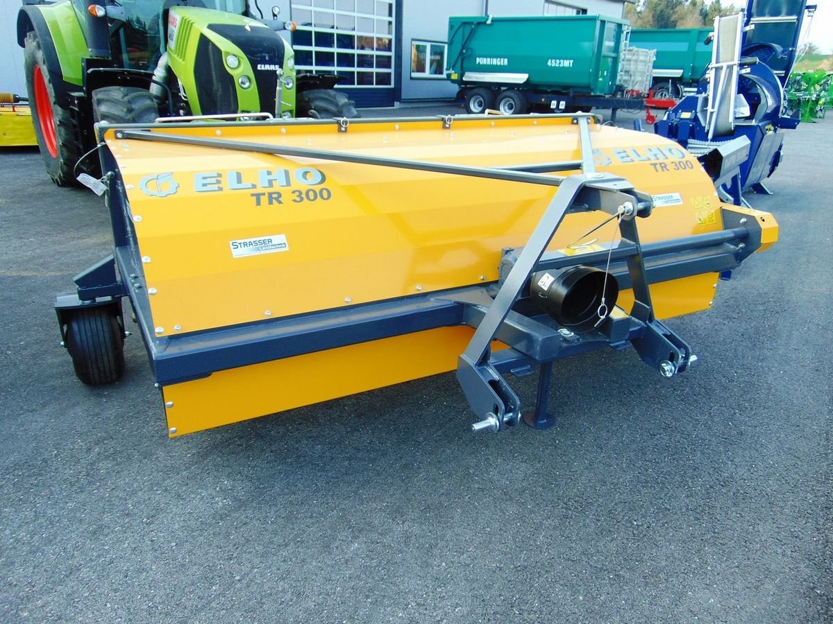 Mulchgerät & Häckselgerät des Typs Elho TR 300 Schwadlüfter, Neumaschine in Neukirchen am Walde  (Bild 2)