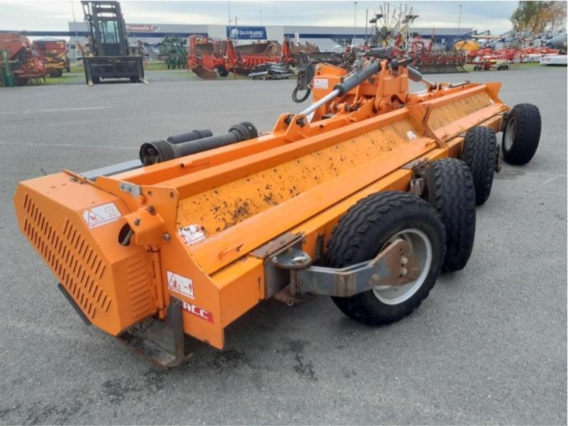 Mulchgerät & Häckselgerät des Typs Falc KRONOS6000P, Gebrauchtmaschine in ANTIGNY (Bild 7)