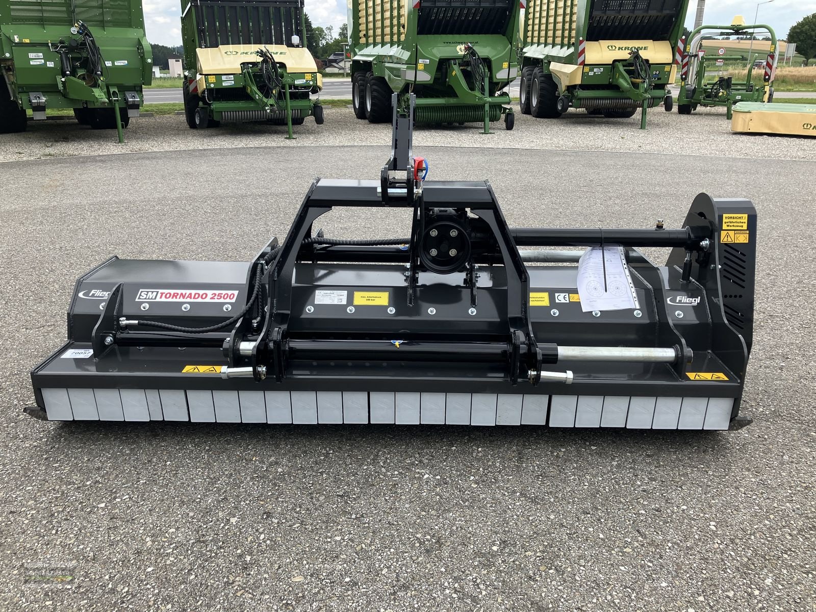 Mulchgerät & Häckselgerät del tipo Fliegl SM Tornado 2500, Neumaschine In Gampern (Immagine 7)