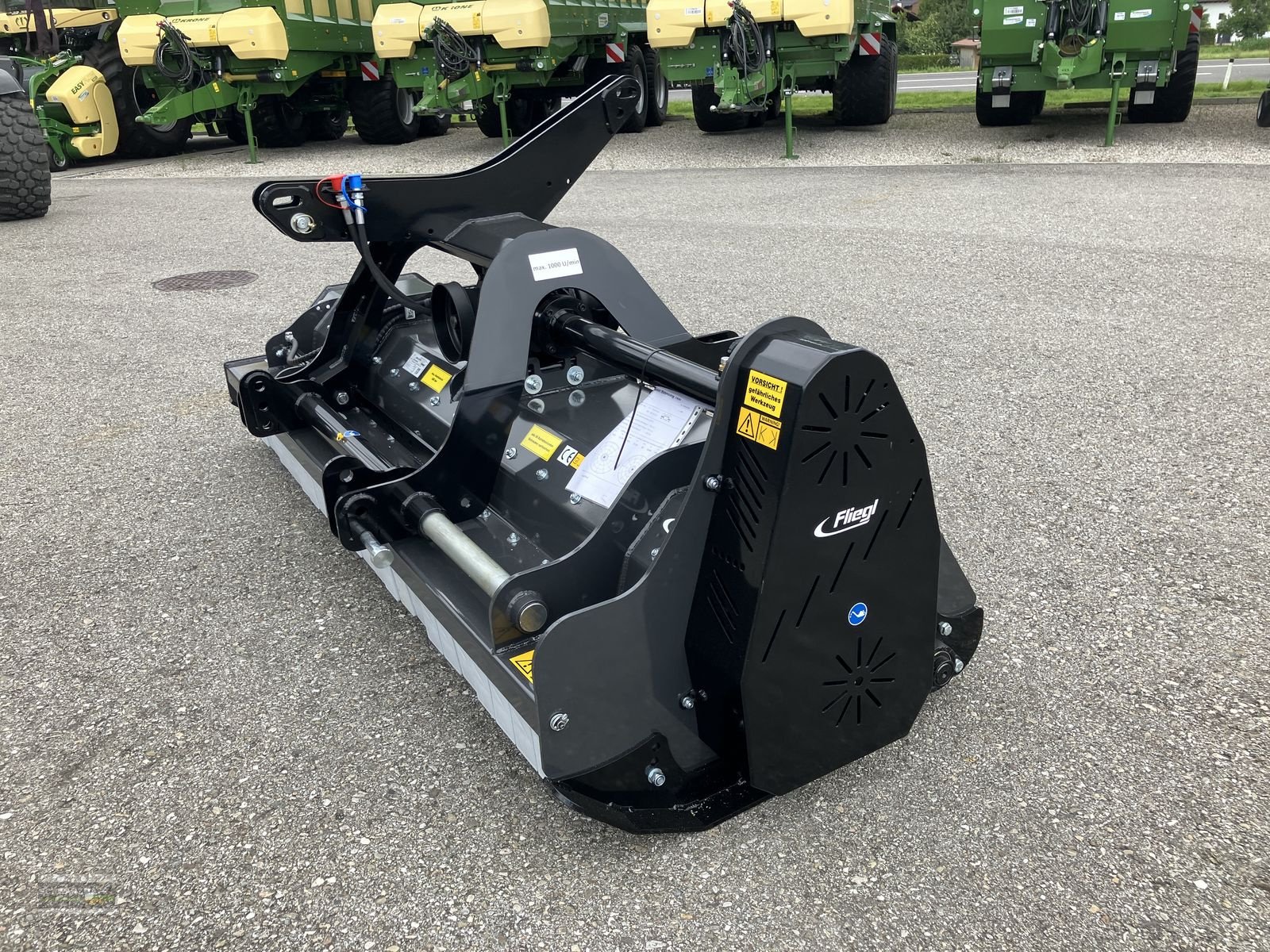 Mulchgerät & Häckselgerät del tipo Fliegl SM Tornado 2500, Neumaschine In Gampern (Immagine 5)