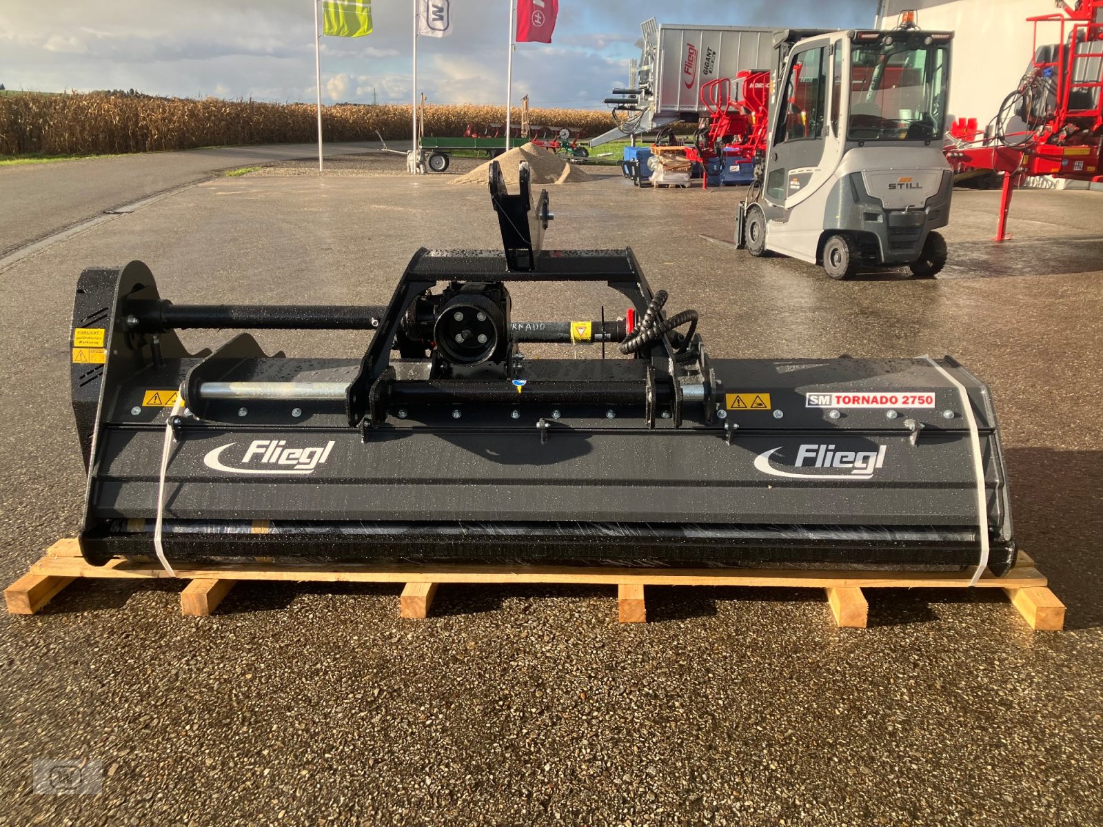 Mulchgerät & Häckselgerät del tipo Fliegl SM Tornado 2750, Neumaschine In Zell an der Pram (Immagine 7)