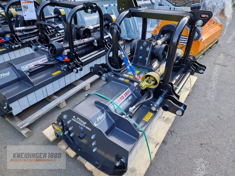 Mulchgerät & Häckselgerät des Typs Fliegl SM Turbo 1800, Neumaschine in Altenfelden (Bild 1)