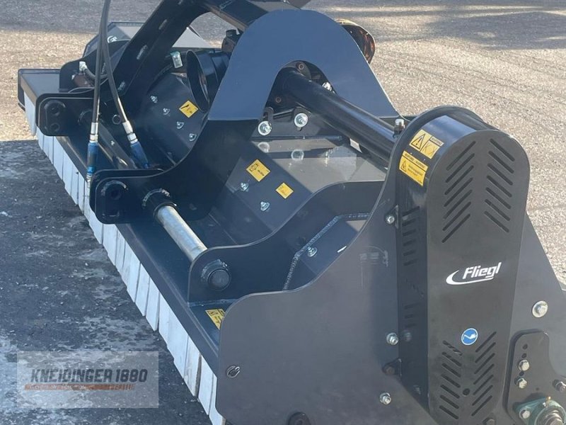 Mulchgerät & Häckselgerät tipa Fliegl Tornado 2750, Gebrauchtmaschine u Altenfelden