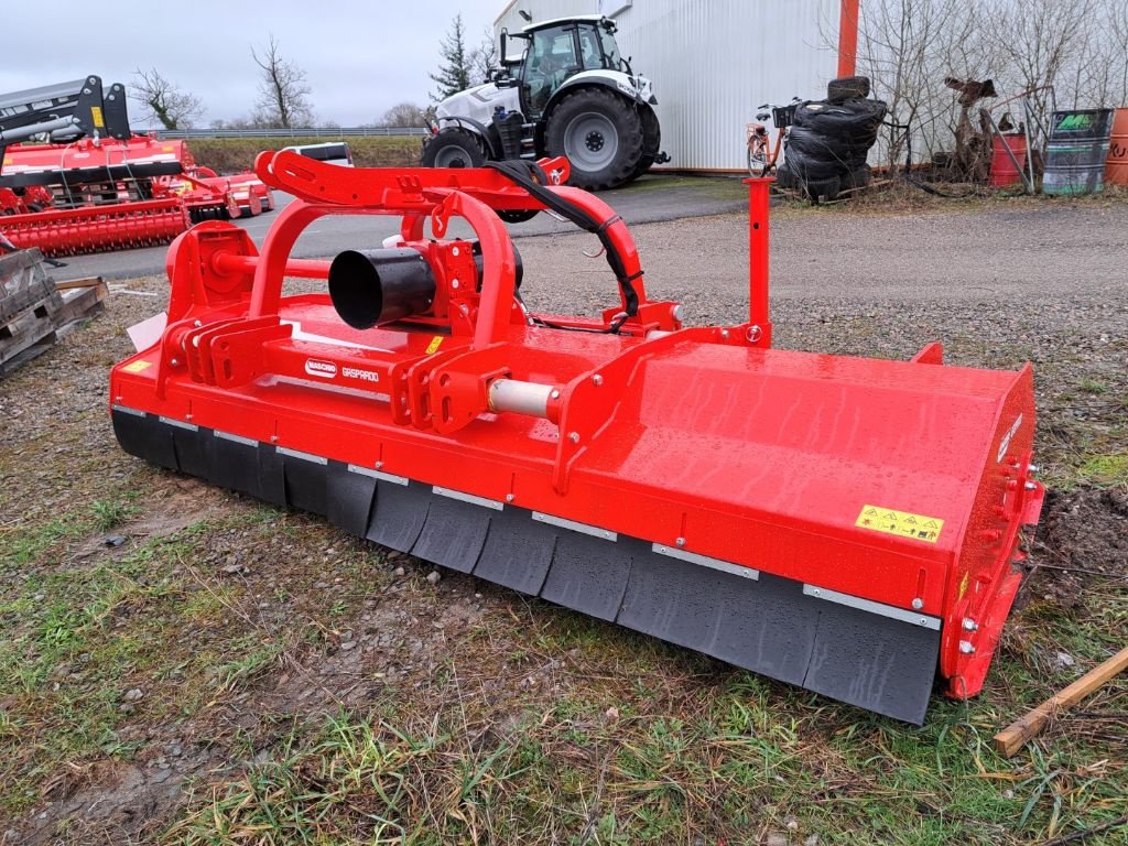 Mulchgerät & Häckselgerät типа Gaspardo BUFALO 300, Gebrauchtmaschine в SAINT VICTURNIEN (Фотография 4)