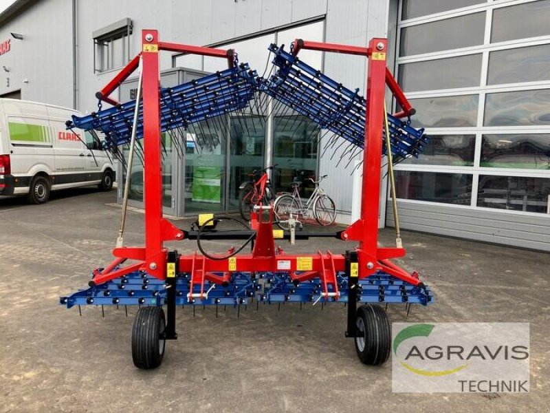 Mulchgerät & Häckselgerät typu Hatzenbichler ORIGINAL STRIEGEL 6,00 M, Neumaschine w Fritzlar (Zdjęcie 1)