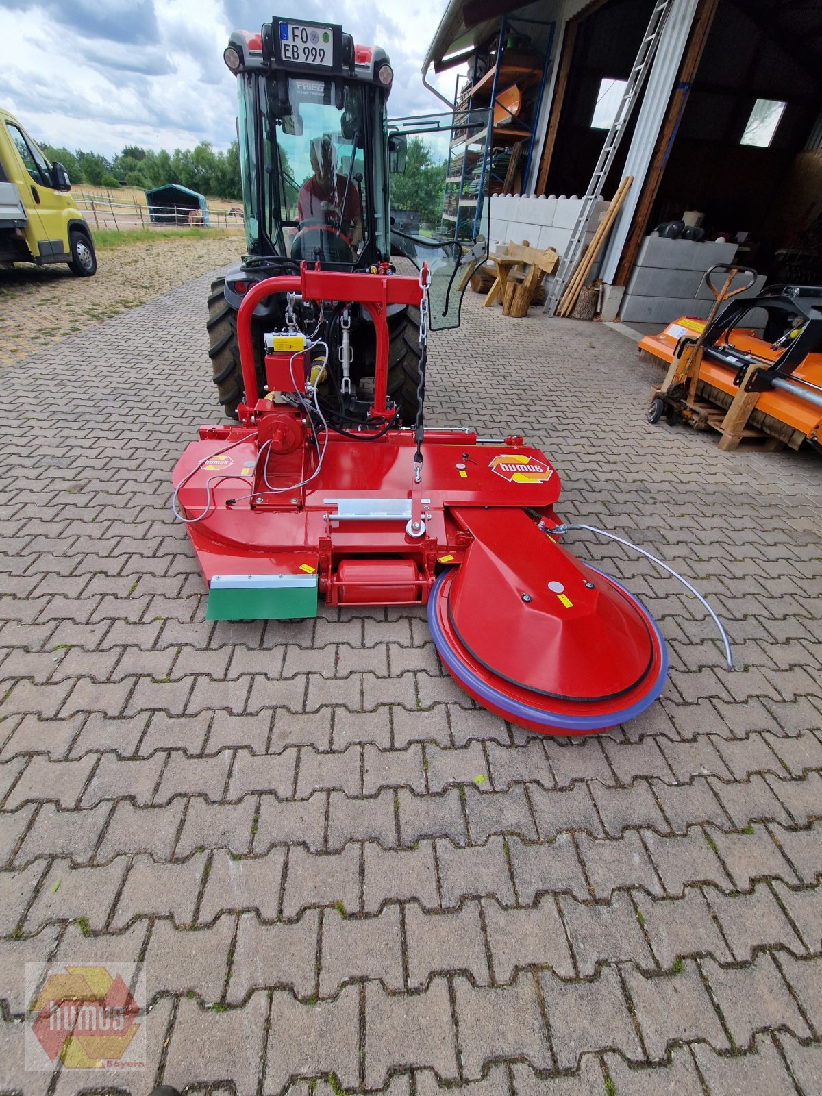 Mulchgerät & Häckselgerät du type Humus AFLR 2500, Neumaschine en Bodelsberg (Photo 2)