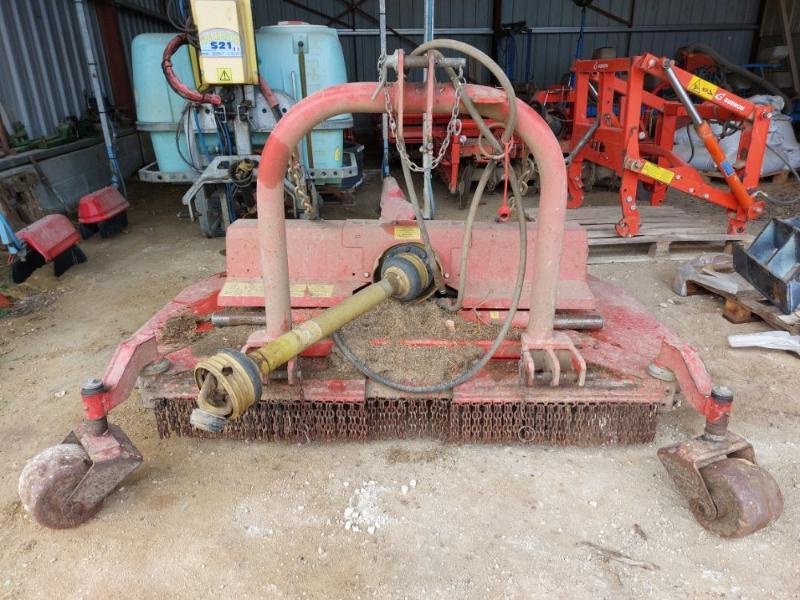 Mulchgerät & Häckselgerät typu Humus LV-180, Gebrauchtmaschine v GEMOZAC (Obrázok 1)