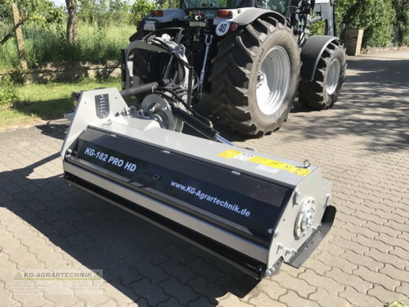 Mulchgerät & Häckselgerät des Typs KG-AGRAR KG-Böschungsmulcher Mulchgerät 1,40m-2,40m, Neumaschine in Langensendelbach (Bild 1)