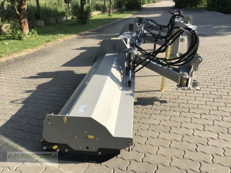 Mulchgerät & Häckselgerät του τύπου KG-AGRAR KG-Böschungsmulcher Mulchgerät 1,40m-2,40m, Neumaschine σε Langensendelbach (Φωτογραφία 12)