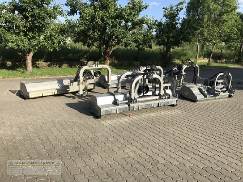 Mulchgerät & Häckselgerät του τύπου KG-AGRAR KG-Böschungsmulcher Mulchgerät 1,40m-2,40m, Neumaschine σε Langensendelbach (Φωτογραφία 19)