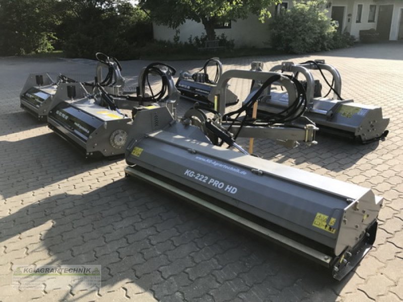 Mulchgerät & Häckselgerät του τύπου KG-AGRAR KG-Böschungsmulcher Mulchgerät 1,40m-2,40m, Neumaschine σε Langensendelbach (Φωτογραφία 24)