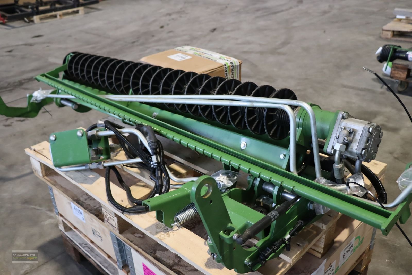 Mulchgerät & Häckselgerät del tipo Krone Messerschleifeinrichtung, Neumaschine In Gampern (Immagine 5)