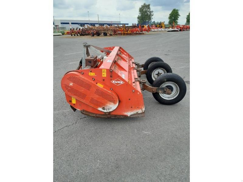 Mulchgerät & Häckselgerät tipa Kuhn RM320, Gebrauchtmaschine u ANTIGNY (Slika 2)