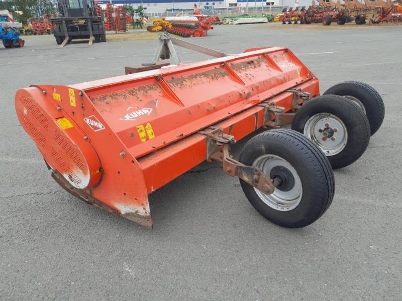 Mulchgerät & Häckselgerät tipa Kuhn RM320, Gebrauchtmaschine u ANTIGNY (Slika 3)