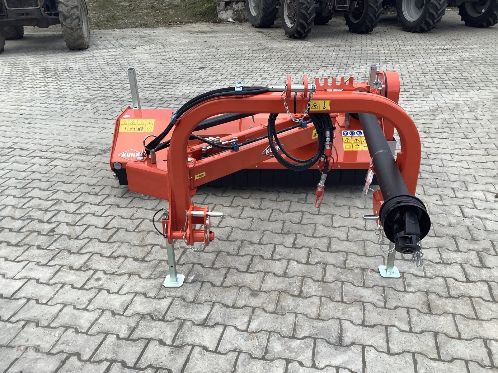 Mulchgerät & Häckselgerät типа Kuhn TB 18, Neumaschine в Blaufelden-Wiesenbach (Фотография 1)