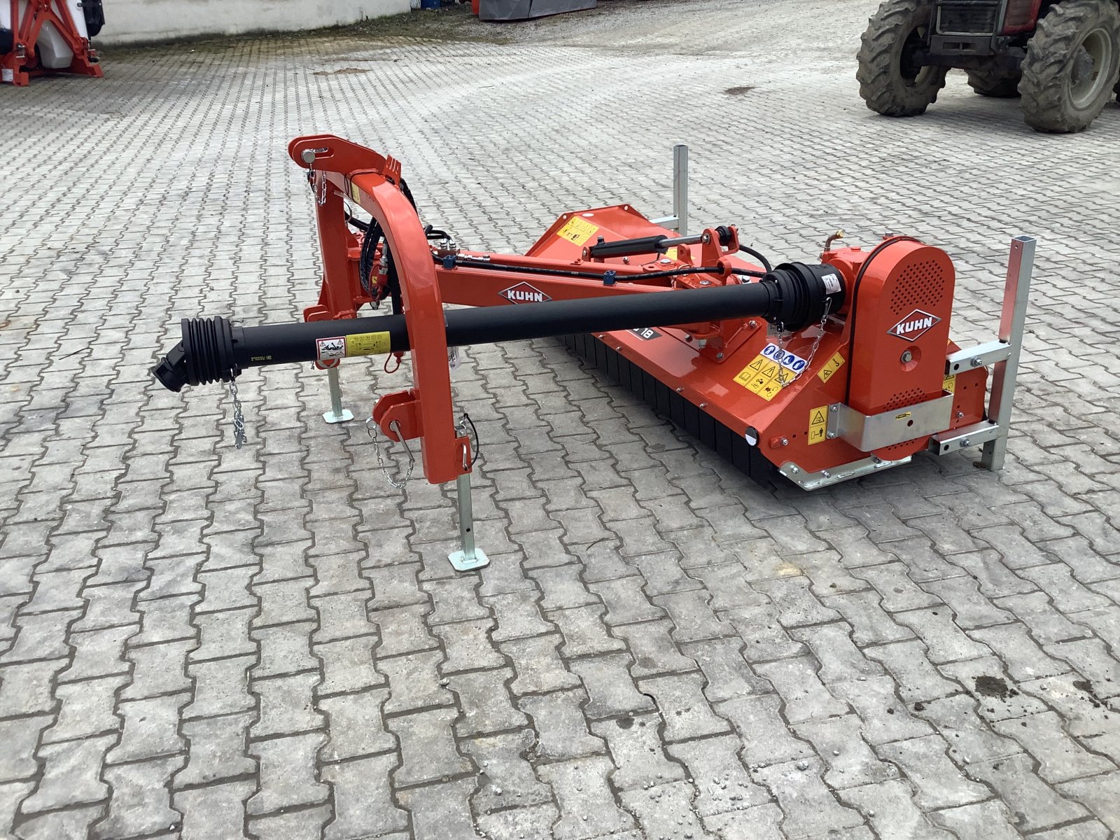 Mulchgerät & Häckselgerät van het type Kuhn TB 18, Neumaschine in Blaufelden-Wiesenbach (Foto 6)