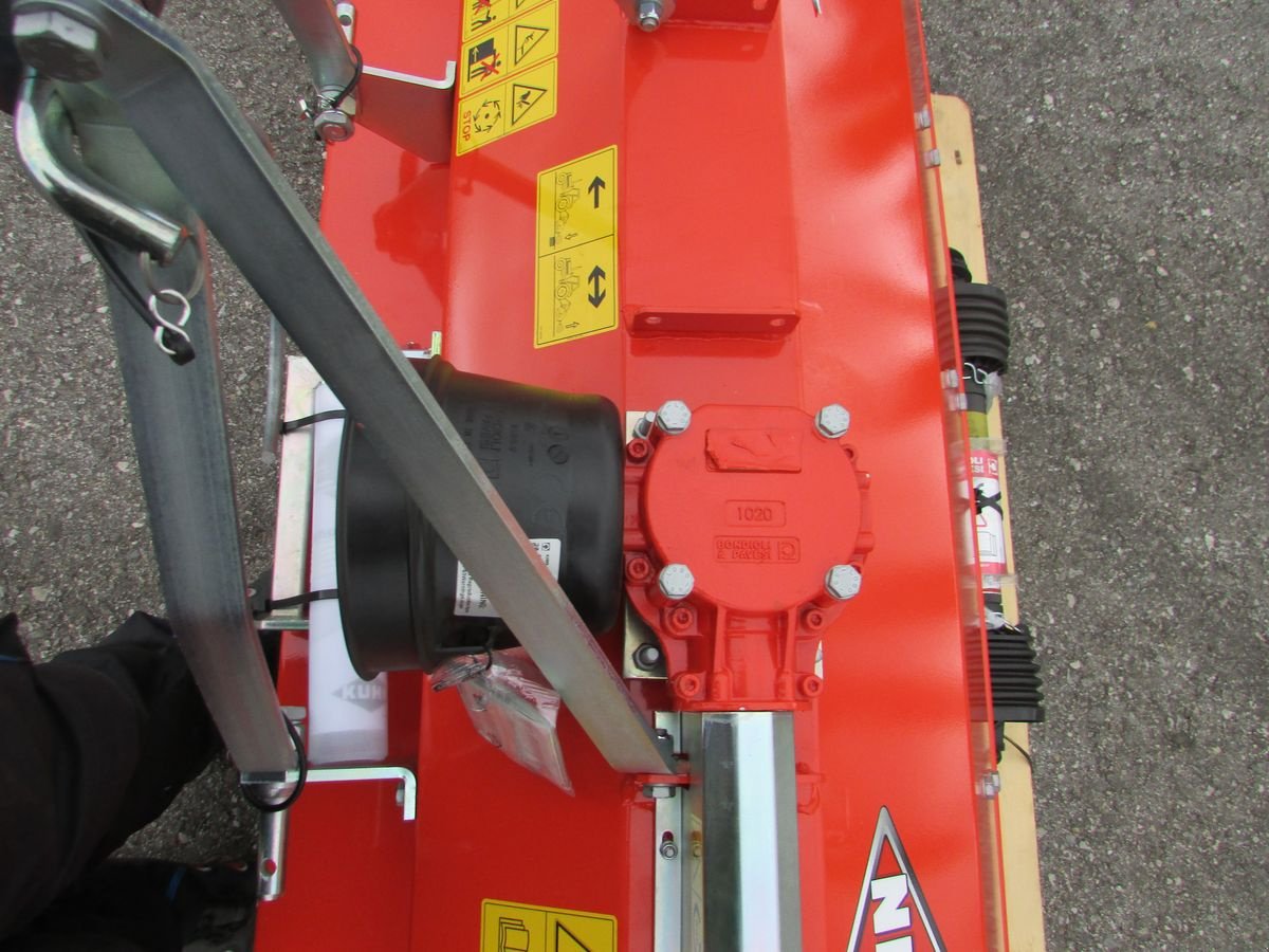 Mulchgerät & Häckselgerät типа Kuhn TL 150, Gebrauchtmaschine в Saxen (Фотография 9)