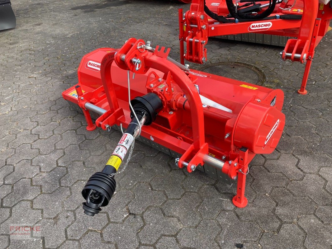 Mulchgerät & Häckselgerät des Typs Maschio Barbi 180, Neumaschine in Bockel - Gyhum (Bild 1)