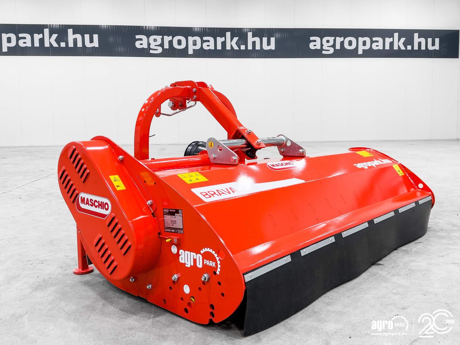 Mulchgerät & Häckselgerät typu Maschio Brava 200S 1.95 m working width flail mower, 22 hammers, pair of skids, and mud scraper, Gebrauchtmaschine w Csengele (Zdjęcie 4)