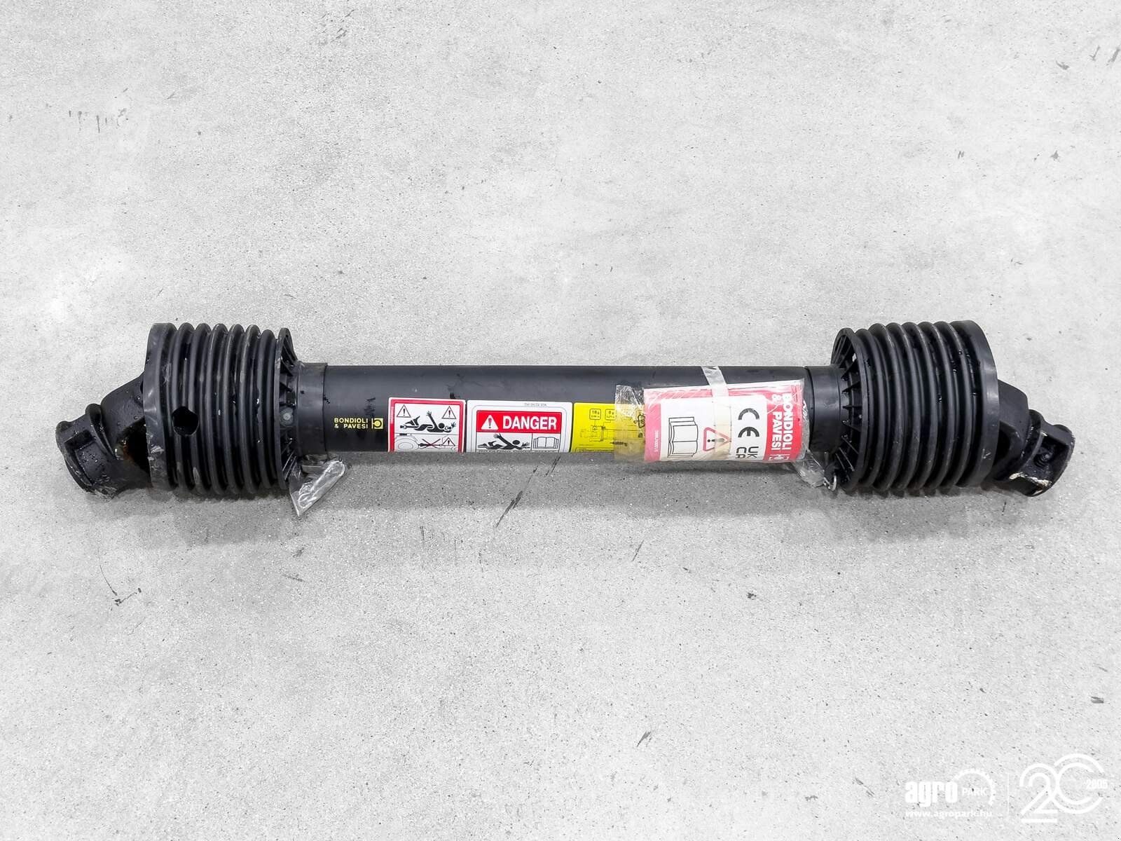 Mulchgerät & Häckselgerät typu Maschio Brava 200S 1.95 m working width flail mower, 22 hammers, pair of skids, and mud scraper, Gebrauchtmaschine w Csengele (Zdjęcie 19)