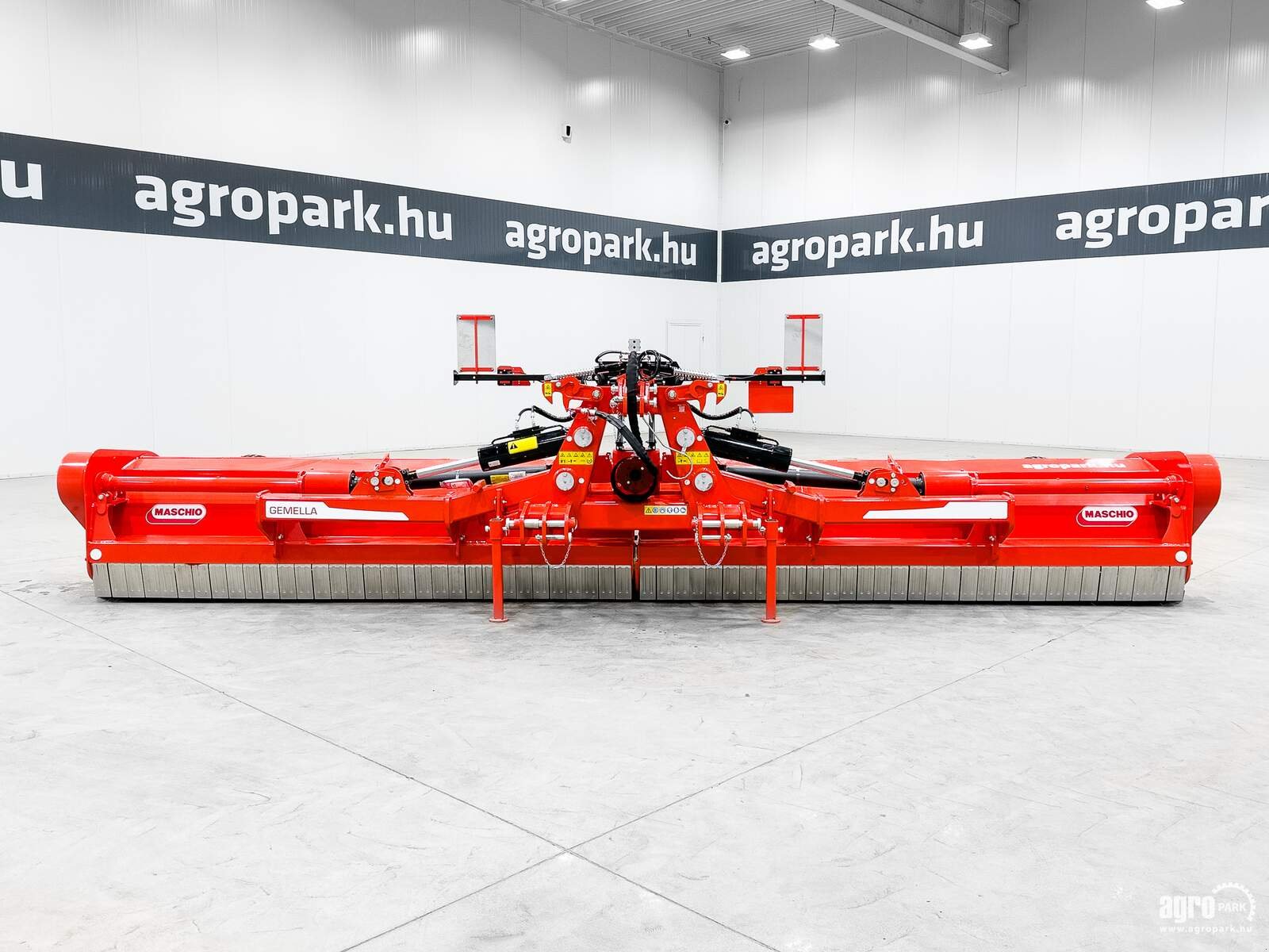Mulchgerät & Häckselgerät des Typs Maschio Gemella 620, Gebrauchtmaschine in Csengele (Bild 7)