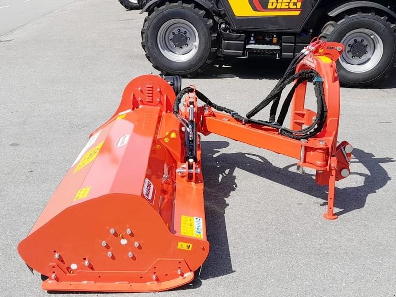 Mulchgerät & Häckselgerät des Typs Maschio Giraffa L 190 SE Mulcher, Neumaschine in St. Marienkirchen (Bild 5)