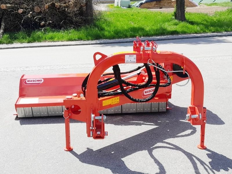 Mulchgerät & Häckselgerät des Typs Maschio Giraffa L 190 SE Mulcher, Neumaschine in St. Marienkirchen (Bild 3)