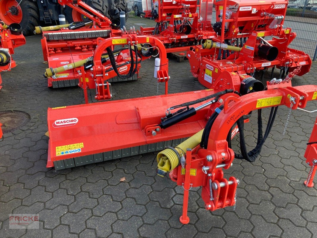 Mulchgerät & Häckselgerät tip Maschio Giraffa XL 210 SE, Neumaschine in Bockel - Gyhum (Poză 1)