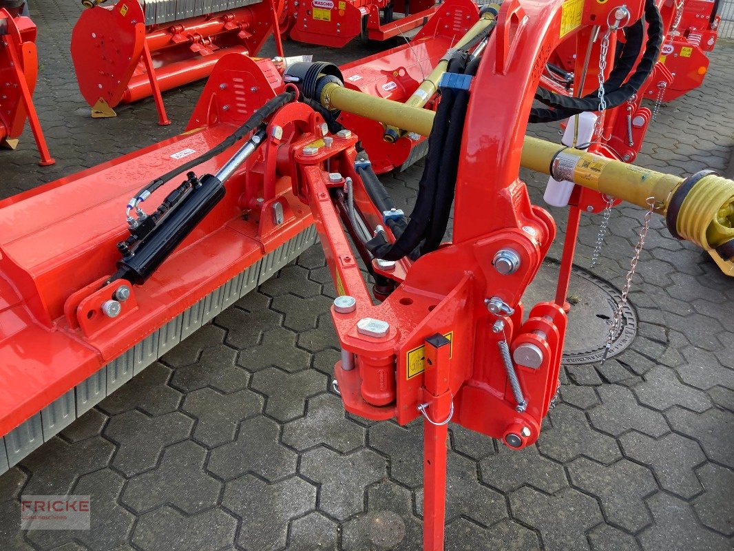 Mulchgerät & Häckselgerät des Typs Maschio Giraffa XL 210 SE, Neumaschine in Bockel - Gyhum (Bild 2)
