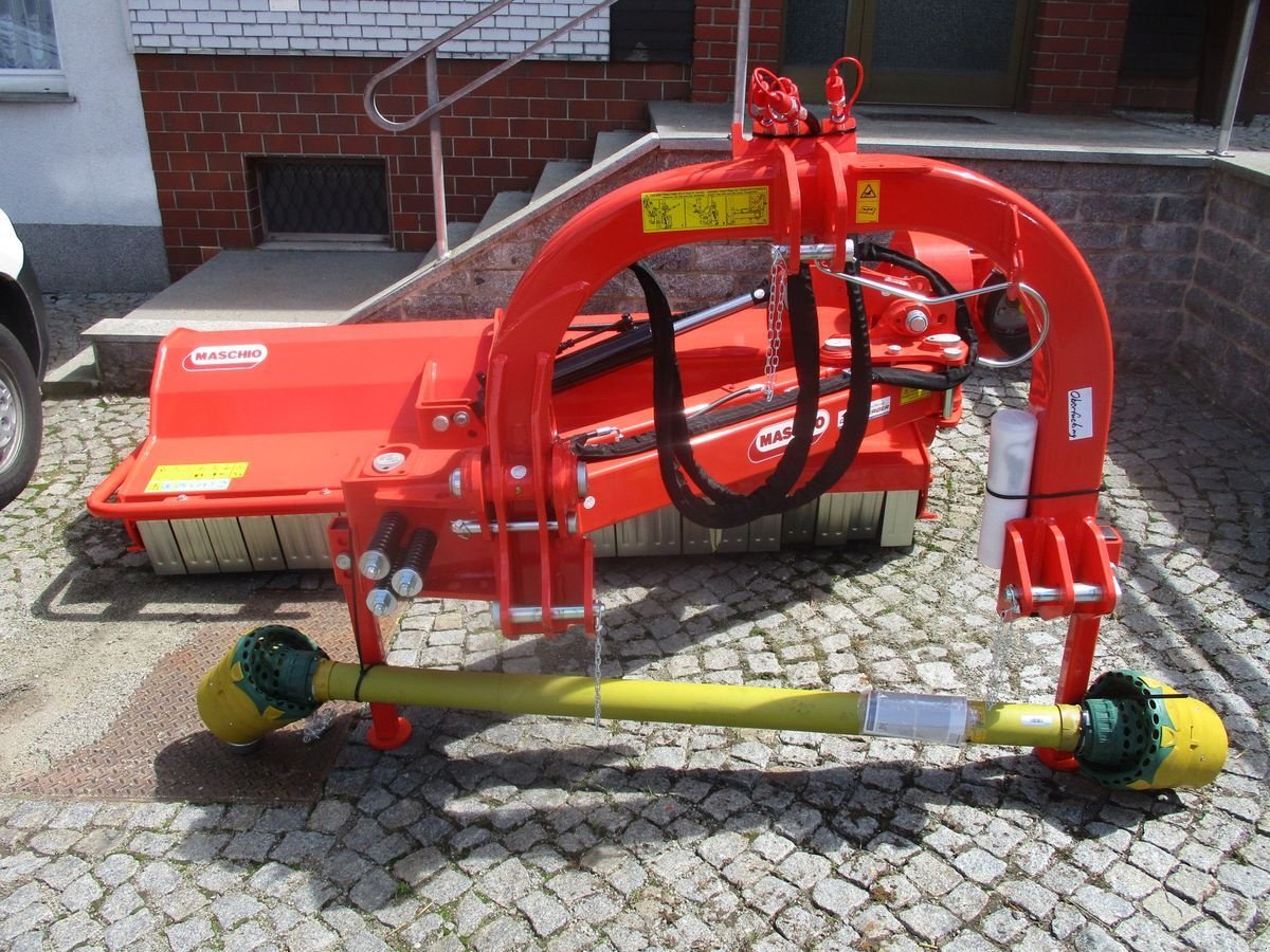 Mulchgerät & Häckselgerät typu Maschio Giraffa XXL 230 SE Mulcher, Neumaschine v St. Marienkirchen (Obrázek 3)