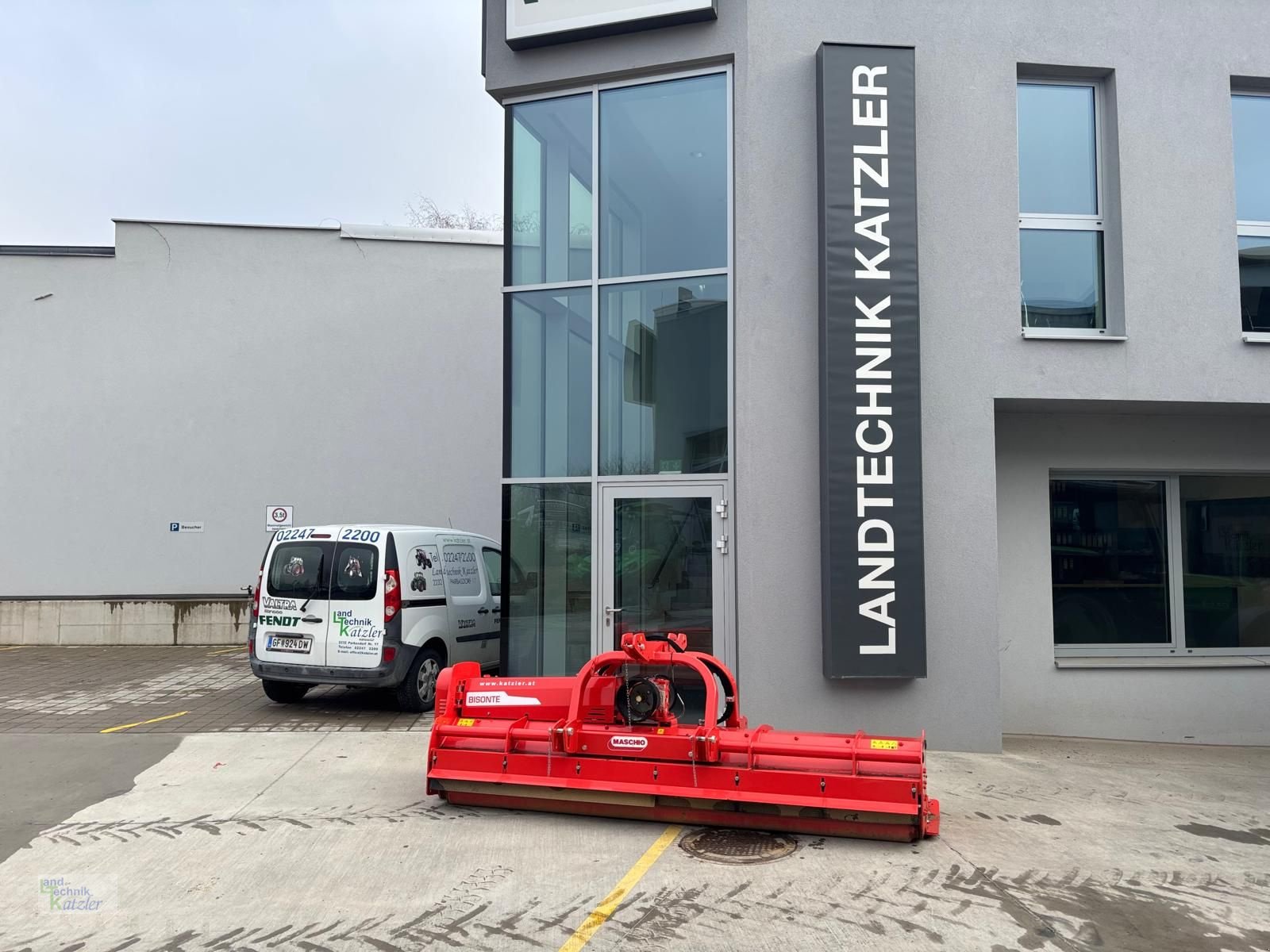 Mulchgerät & Häckselgerät typu Maschio Maschio Bisonte 300, Neumaschine v Deutsch-Wagram (Obrázek 1)