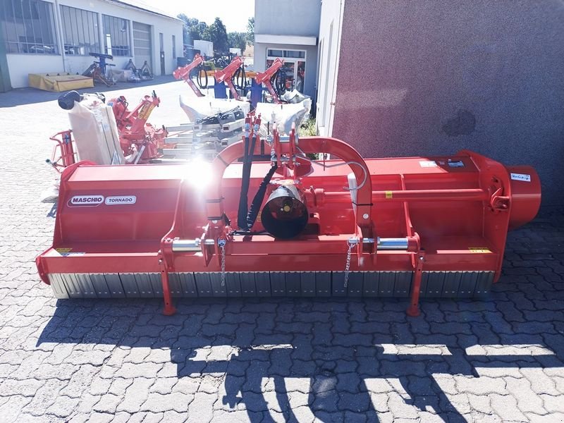 Mulchgerät & Häckselgerät Türe ait Maschio Tornado 280 Universal-Häcksler, Neumaschine içinde St. Marienkirchen (resim 3)