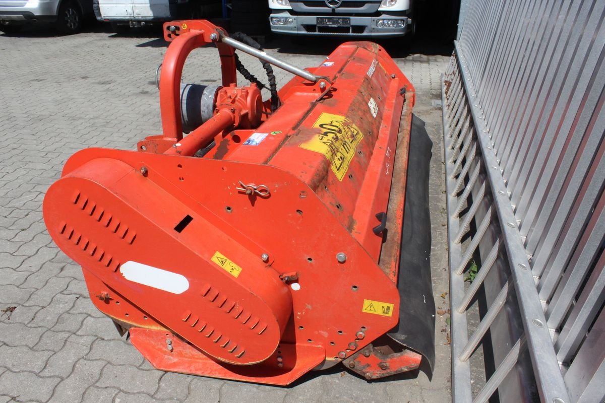 Mulchgerät & Häckselgerät Türe ait Maschio Tornado 280, Gebrauchtmaschine içinde Pischelsdorf (resim 3)