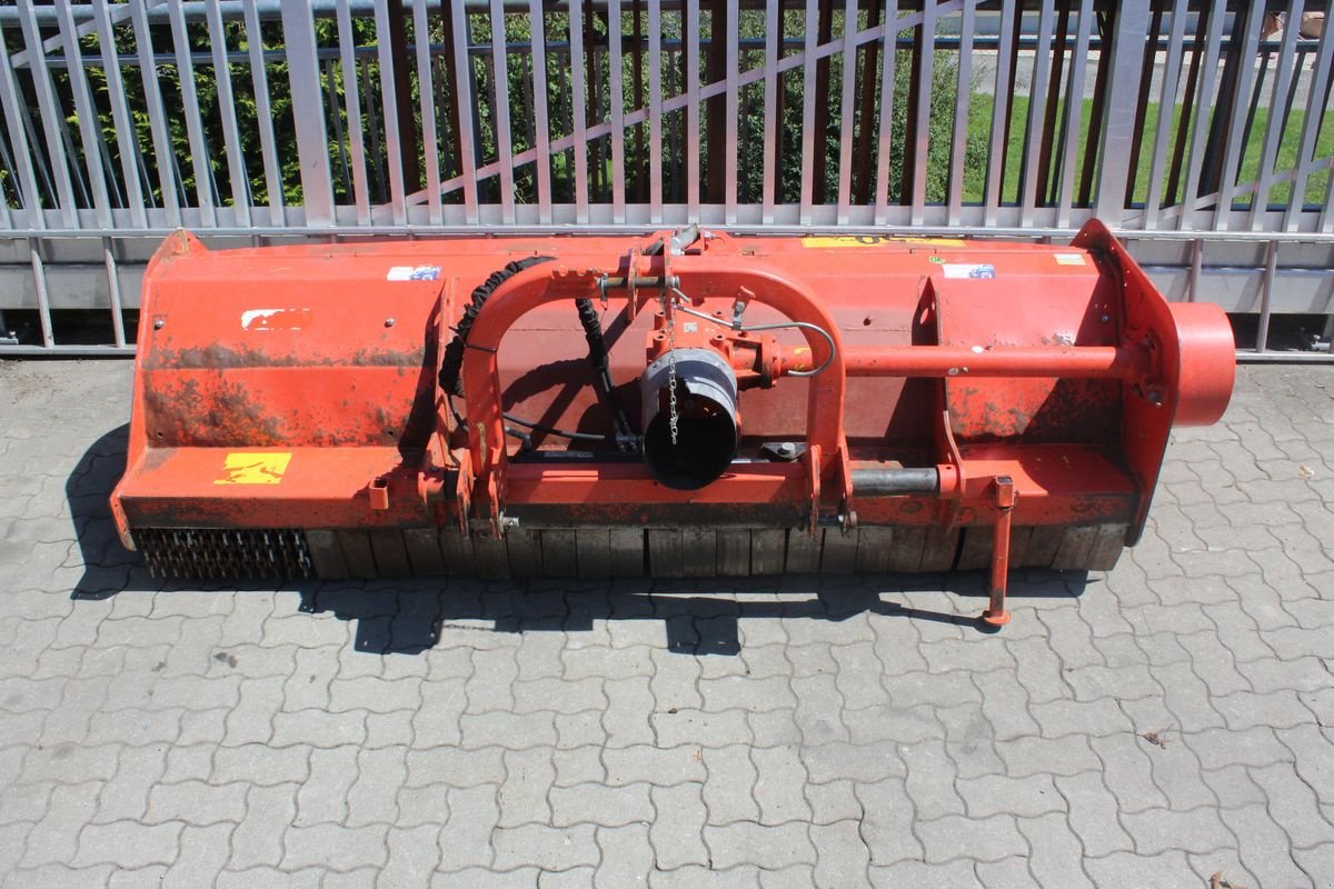 Mulchgerät & Häckselgerät Türe ait Maschio Tornado 280, Gebrauchtmaschine içinde Pischelsdorf (resim 1)