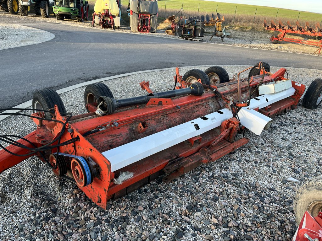 Mulchgerät & Häckselgerät typu Matrot 4m50, Gebrauchtmaschine v VERT TOULON (Obrázek 1)