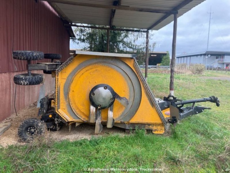 Mulchgerät & Häckselgerät типа McConnel SR460, Gebrauchtmaschine в BRAY en Val (Фотография 4)