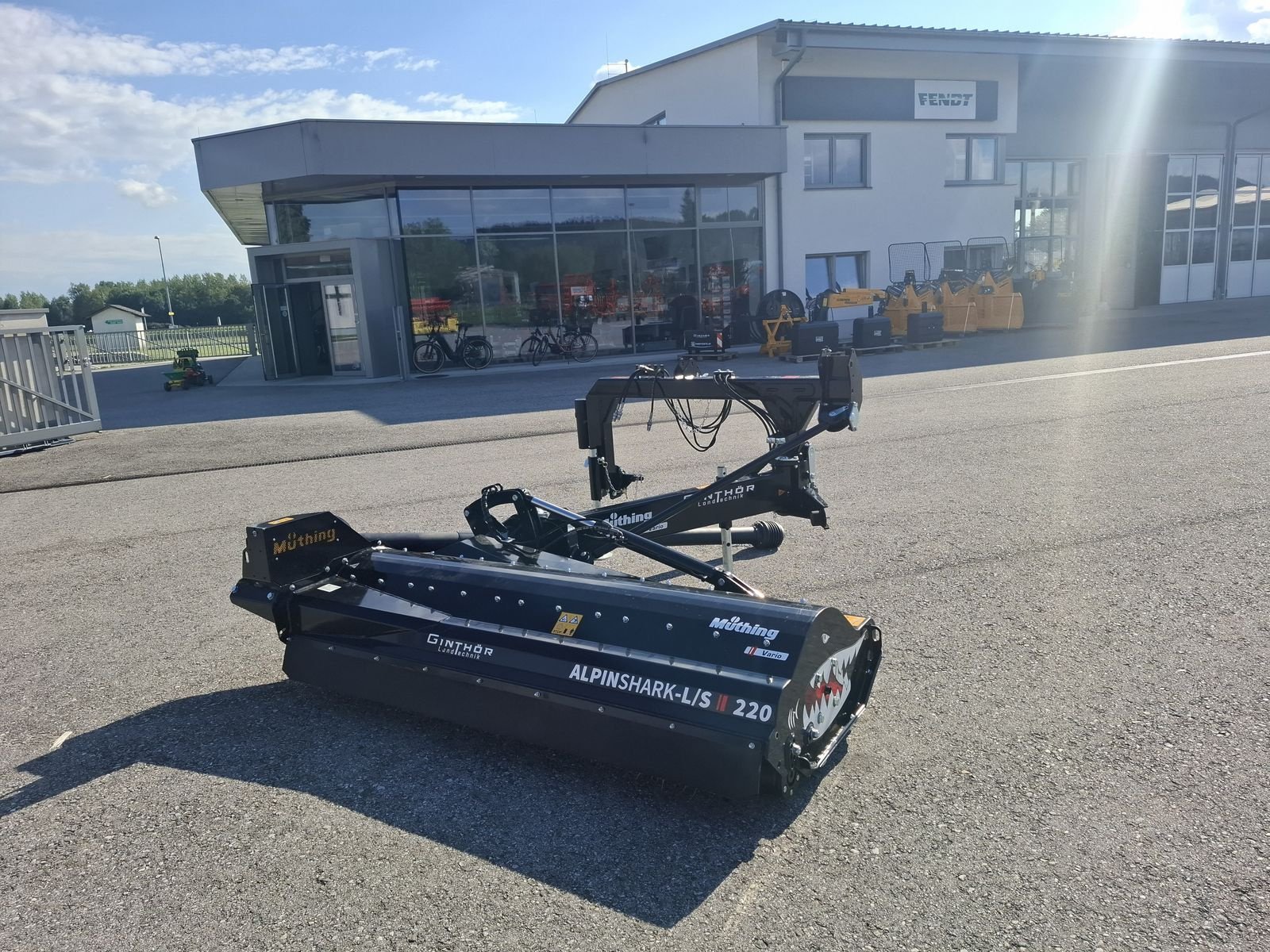 Mulchgerät & Häckselgerät типа Müthing Alpinshark Vario 220, Gebrauchtmaschine в Saxen (Фотография 1)