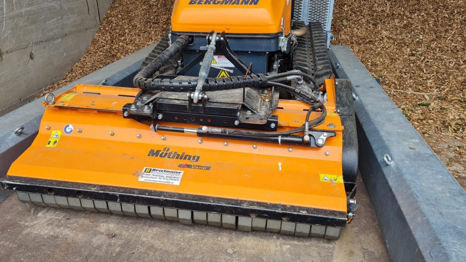 Mulchgerät & Häckselgerät of the type Müthing Bergmann Funkraupe M201, Gebrauchtmaschine in NATTERNBACH (Picture 13)