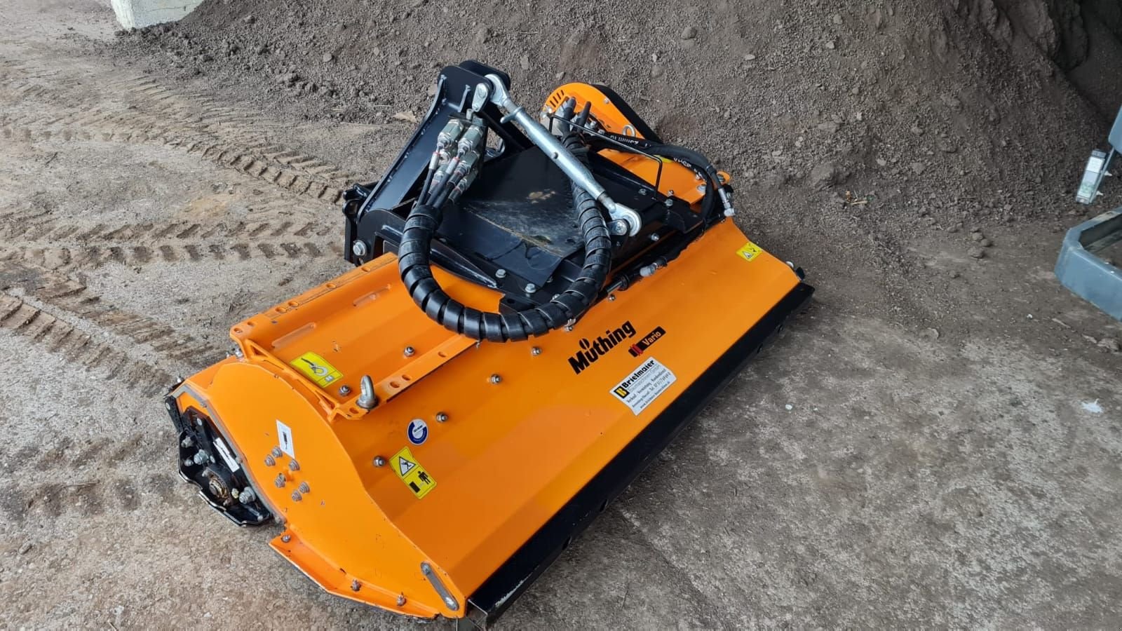 Mulchgerät & Häckselgerät of the type Müthing Bergmann Funkraupe M201, Gebrauchtmaschine in NATTERNBACH (Picture 9)