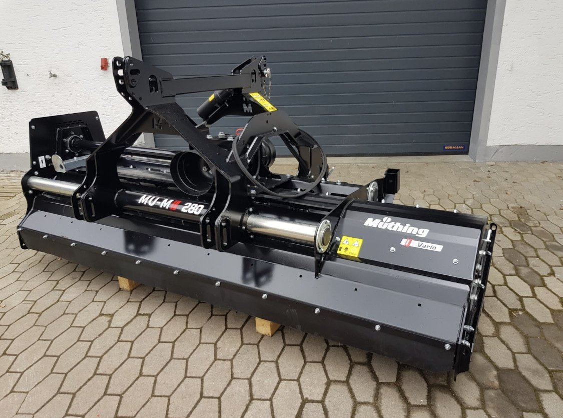 Mulchgerät & Häckselgerät des Typs Müthing Letzte Altpreisliche MU-M 280 Vario Shark 2.0, Neumaschine in Bogen (Bild 4)